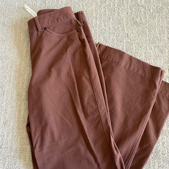 LULULEMON wide leg utility pant - Picture 2 of 4